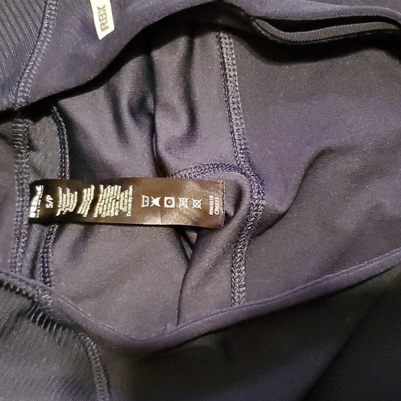 RBX Capris - Picture 2 of 3